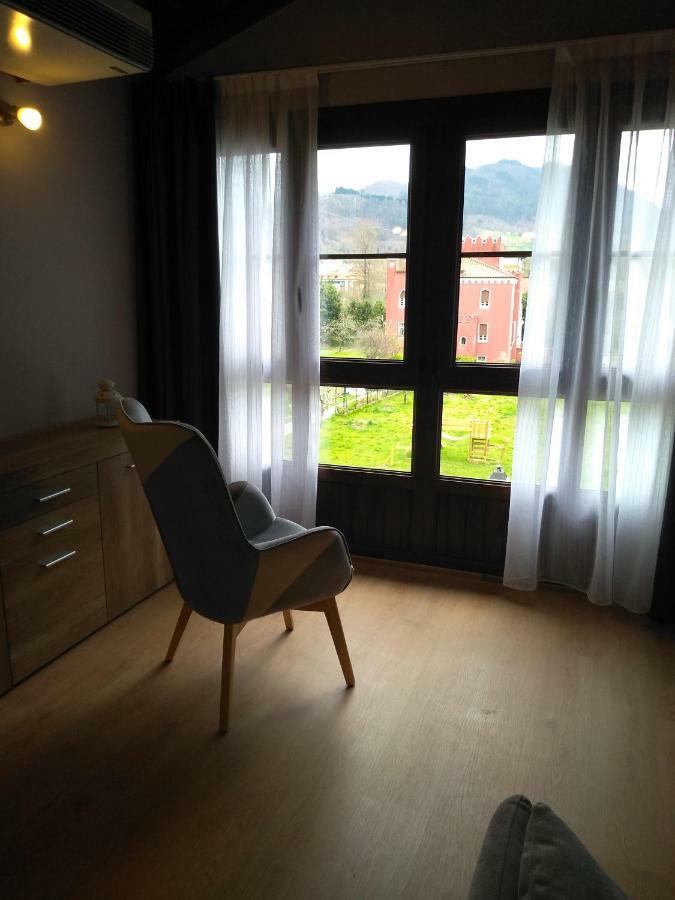 Apartamentos Prestin Onís Exteriör bild